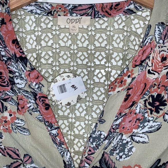 NWT Oddi print tunic with lace inset back women’s XL. - Picture 5 of 8